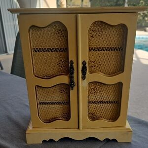 Vintage Yellow Wooden Jeweley Box.